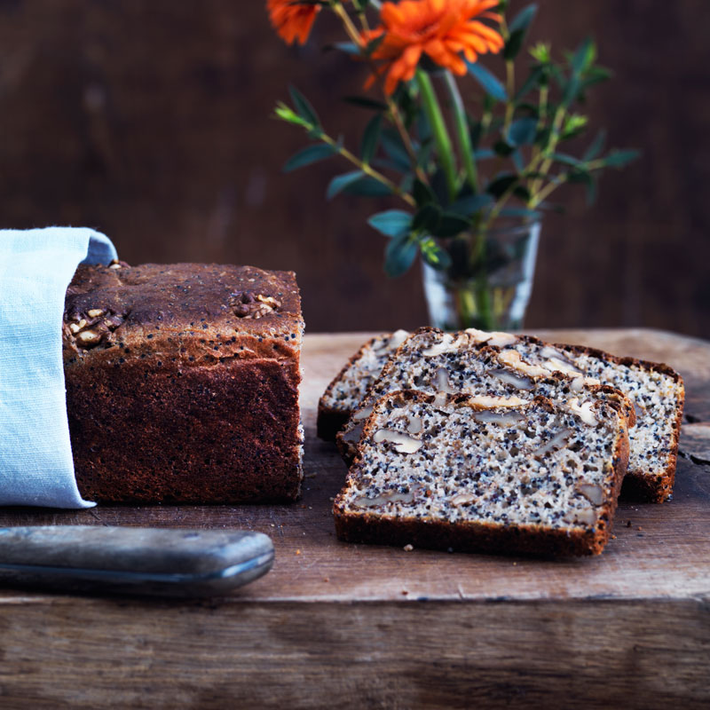 Valnötsbröd med Quinoa. Recept: Karsten Kyster Foto: Columbus Leth